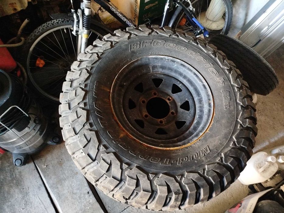 Гуми за джип 33х10.5х15 Bf Goodrich