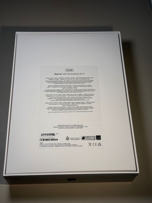 iPad Air (Generația 5) M1 - 64GB Wi-Fi - Garanție până în 2026