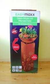 Декоративна светеща поставка за цветя идруги декорации