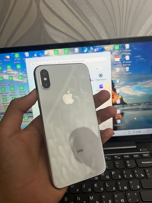 iPhone X в хорошем состоянии