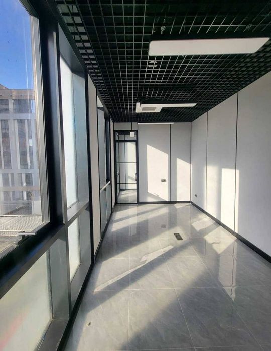 Продается готовый офис в Nestone, Этаж 4