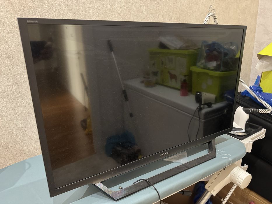 Телевизор на запчасти SONY