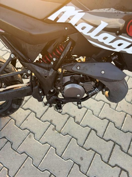 Vând cu părere de rău motorul meu drag, Mallaguti XSM 50, fabricat în