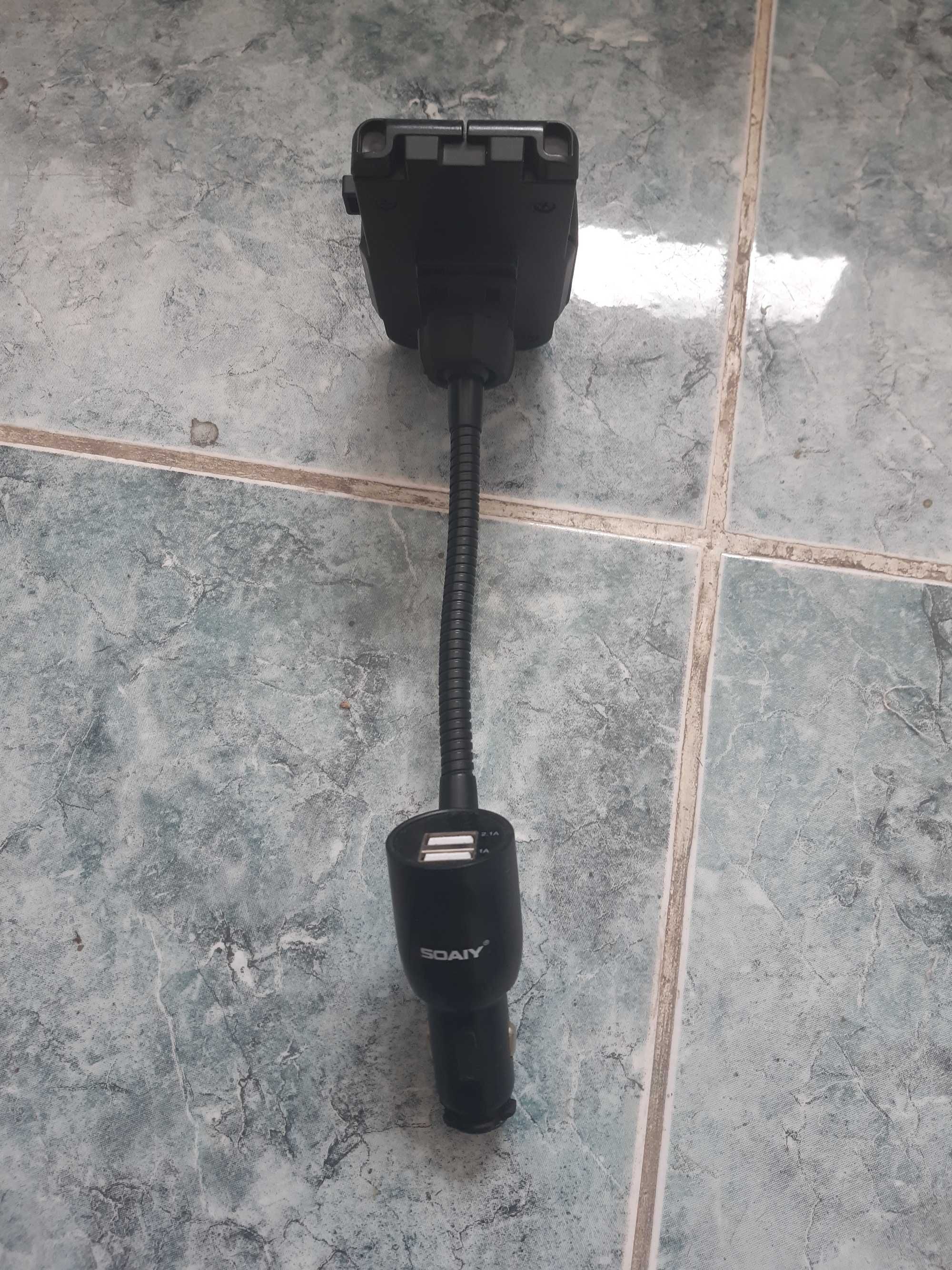 Incarcator si suport telefon auto
