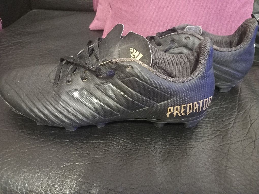 Бутонки Adidas PREDATOR