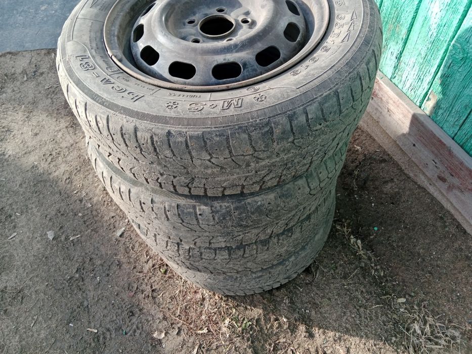 Продаю шины с дисками