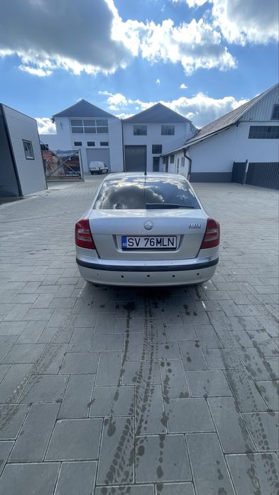 Vand sau schimb Skoda octavia 2 NU NEGOCIEZ