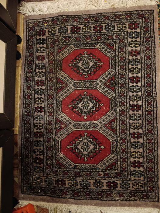 Vând covor persan shiraz 1500 Lei