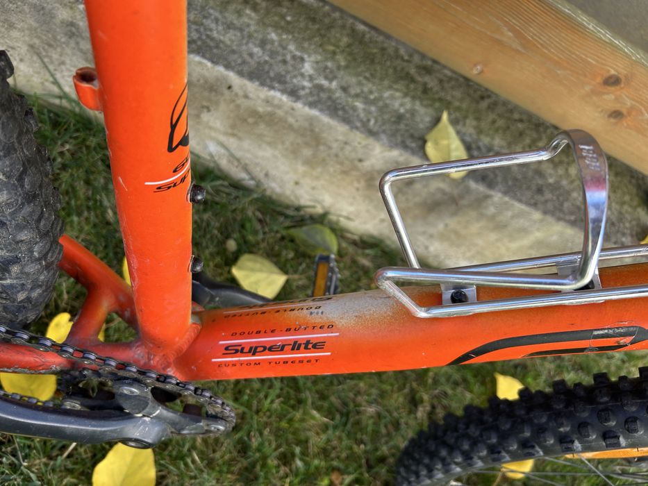 Bicicleta Felt, cadru 15.5-S - foarte usoara