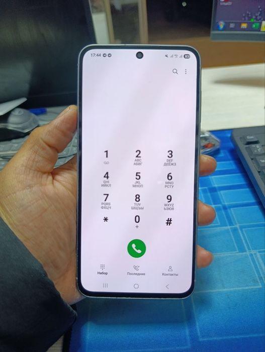 A 56 samsung 128 8 gb ideal