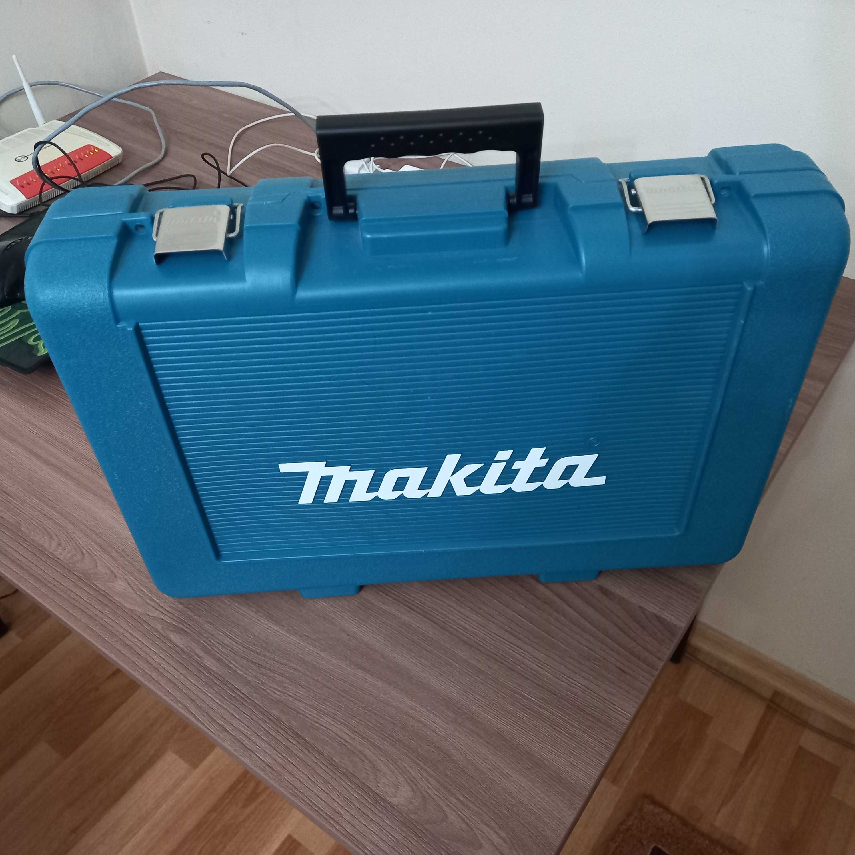 шуруповерт MAKITA DDF453SYE