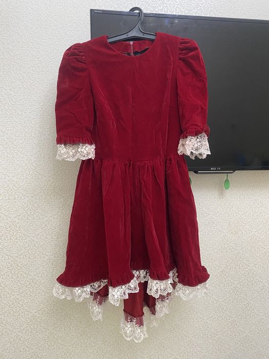 Продается платье