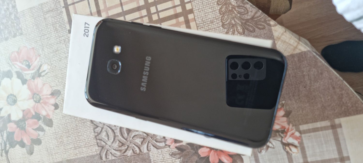 SAMSUNG Galaxy A 5