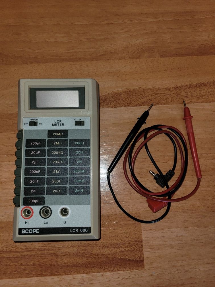 Aparat de masura Scope LCR 680