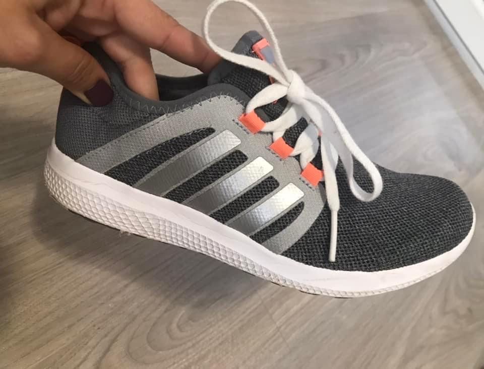 Маратонки Адидас/ Adidas