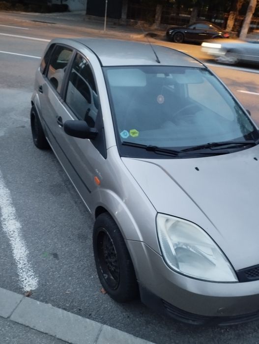 Ford fiesta 1.4 benzina