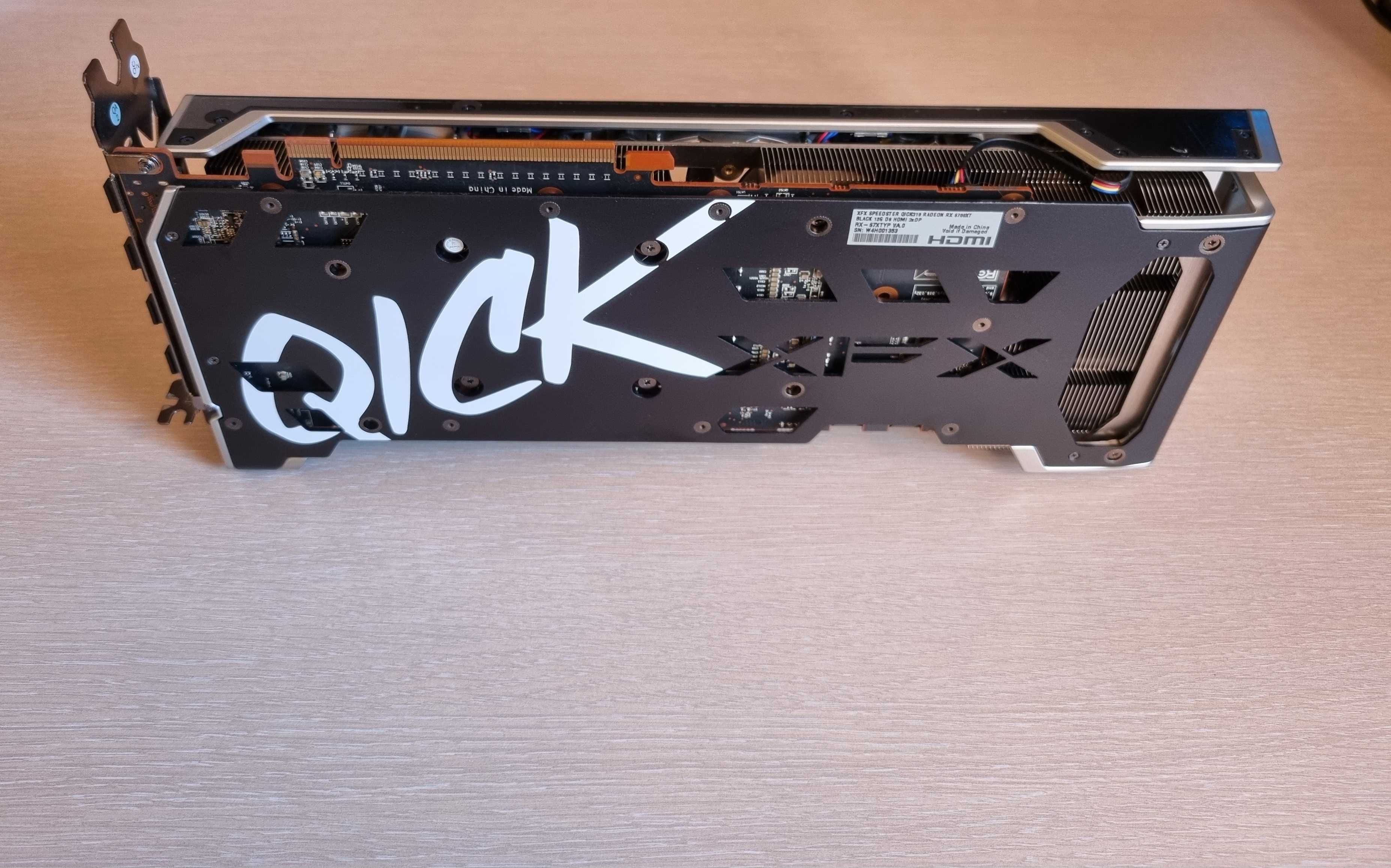 XFX Speedster QICK 319 AMD Radeon RX 6700 XT BLACK