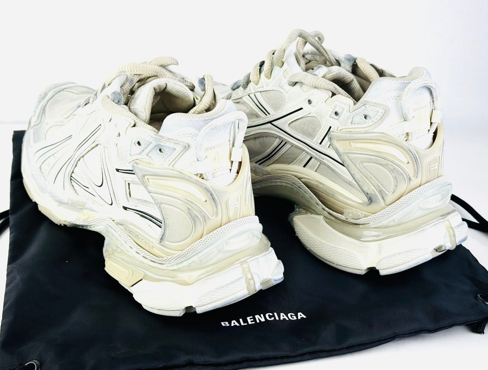 НОВИ! Balenciaga Runner 44EU White