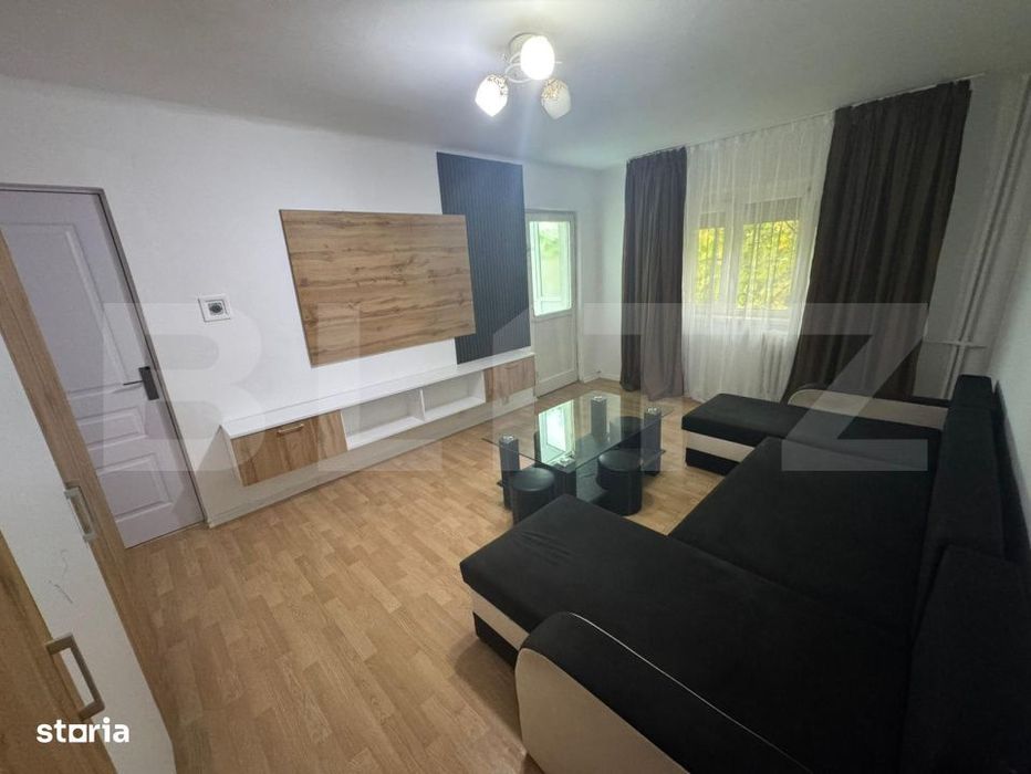Apartament decomandat etajul 1, 52 mp, Rovine ,zona Parculet