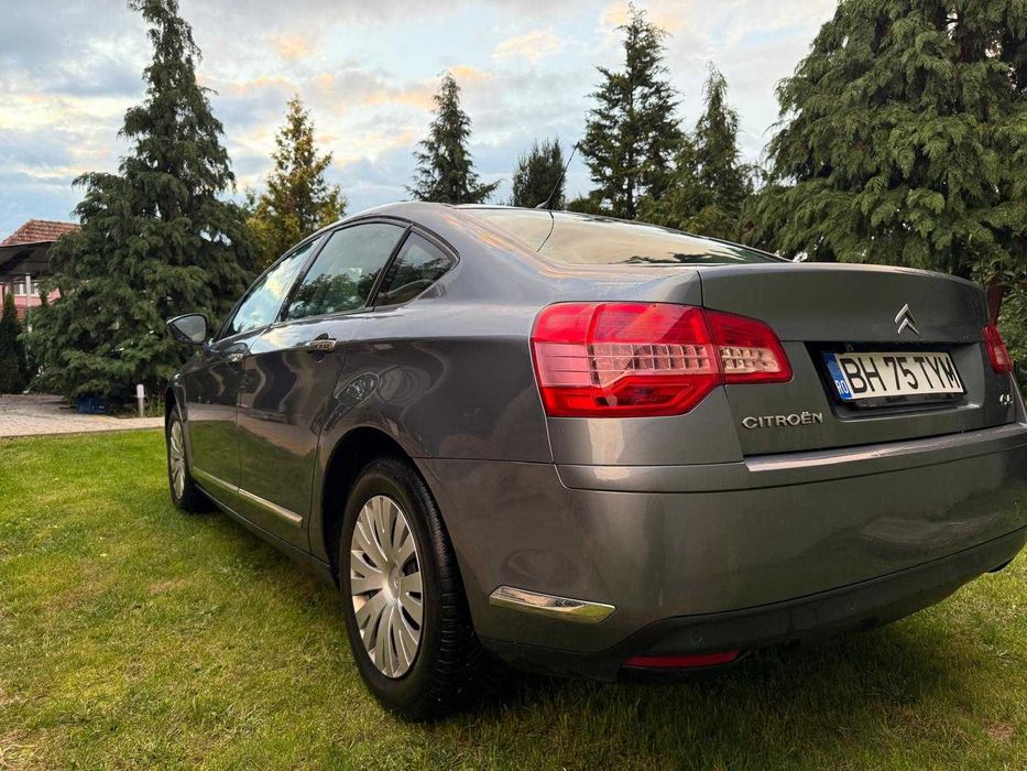 Vand Citroen C5 1,6HDI 2010 in stare f buna