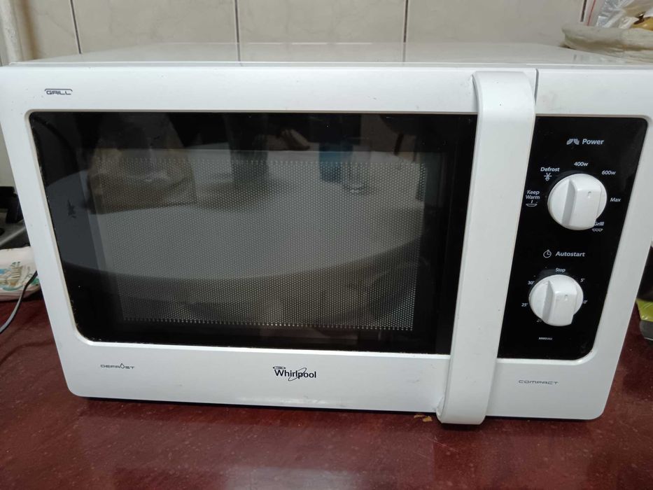 Vand microunde Whirlpool