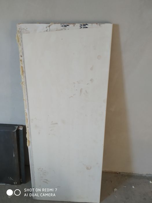 Пластиковый подоконник