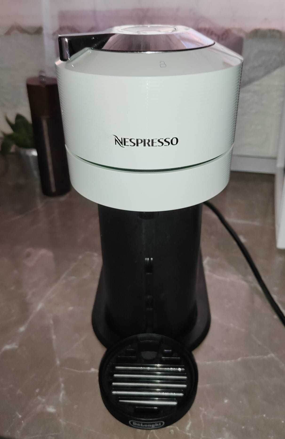 Espressor Nespresso De'Longhi Vertuo Next ENV120.W