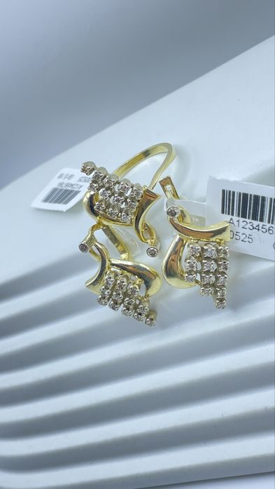 Золотой комплект 750пробы бриллианты