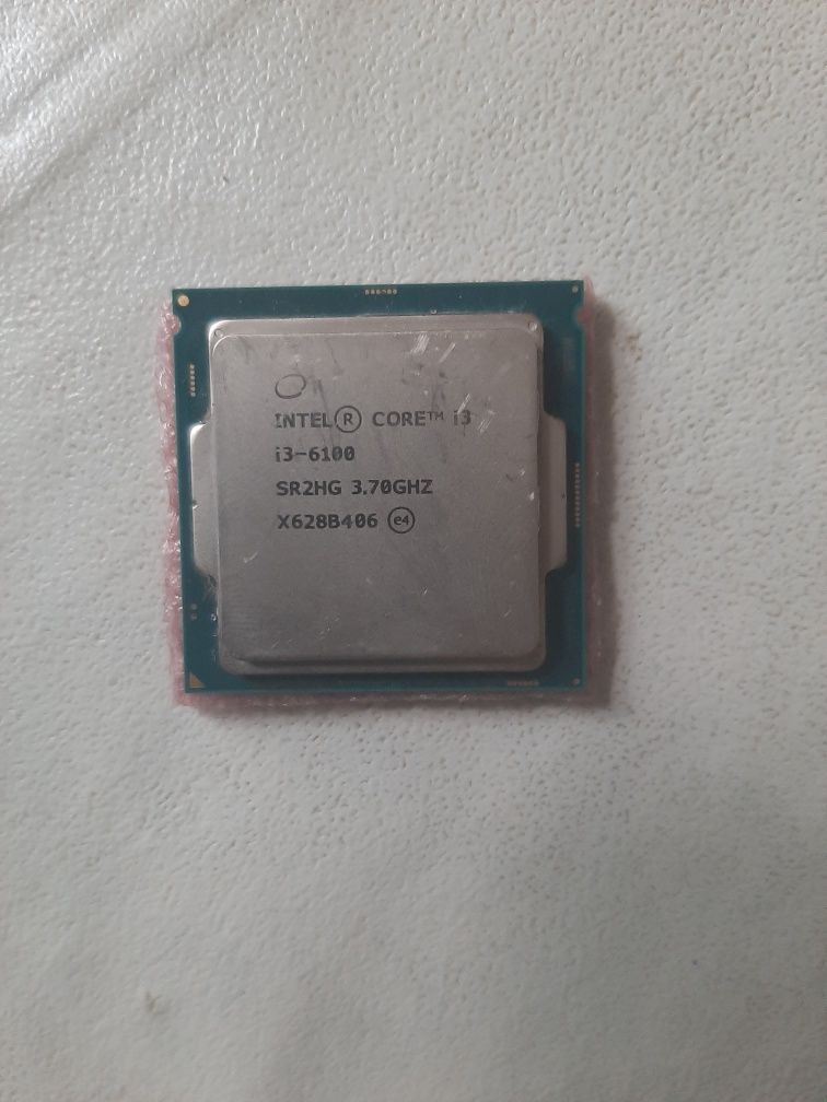 Процесор  i 3 6100