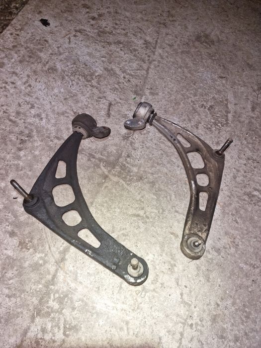 Bascula bascule pivoti stanga dreapta bmw seria 3 e46 316 318 320 325