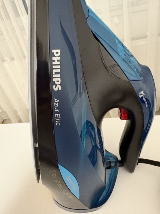 Fier de calcat Philips