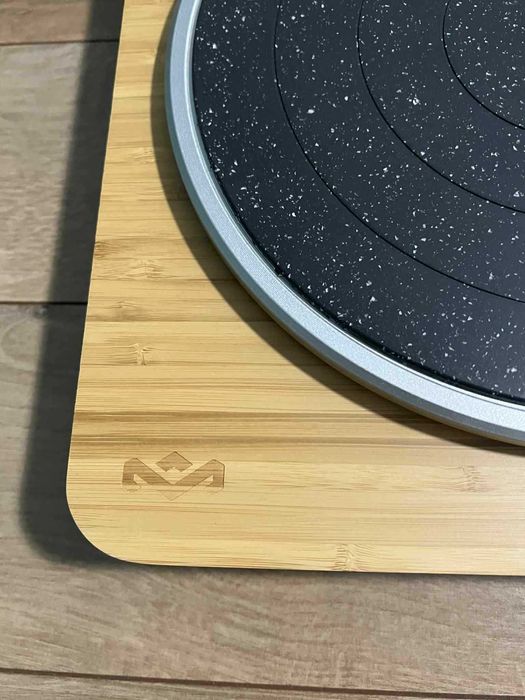 Грамофон House of Marley