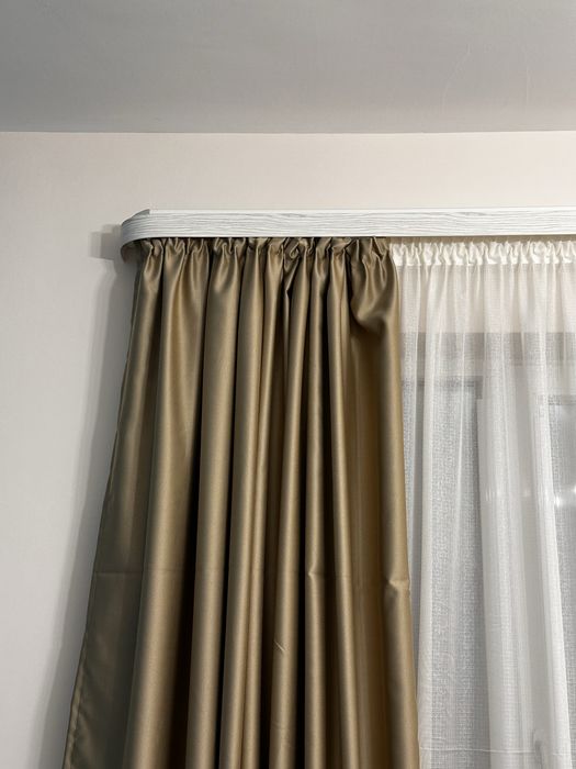 Чисто нови завеси (затъмняващи)