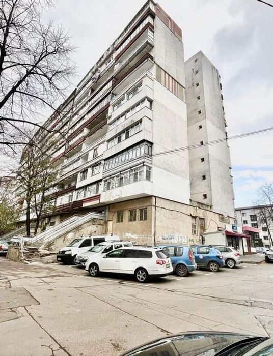 Apartament 2 dormitoare+living cu bucătărie și balcon deschis 7mp