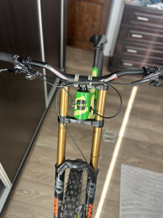 Intense M16 Carbon 2019 M