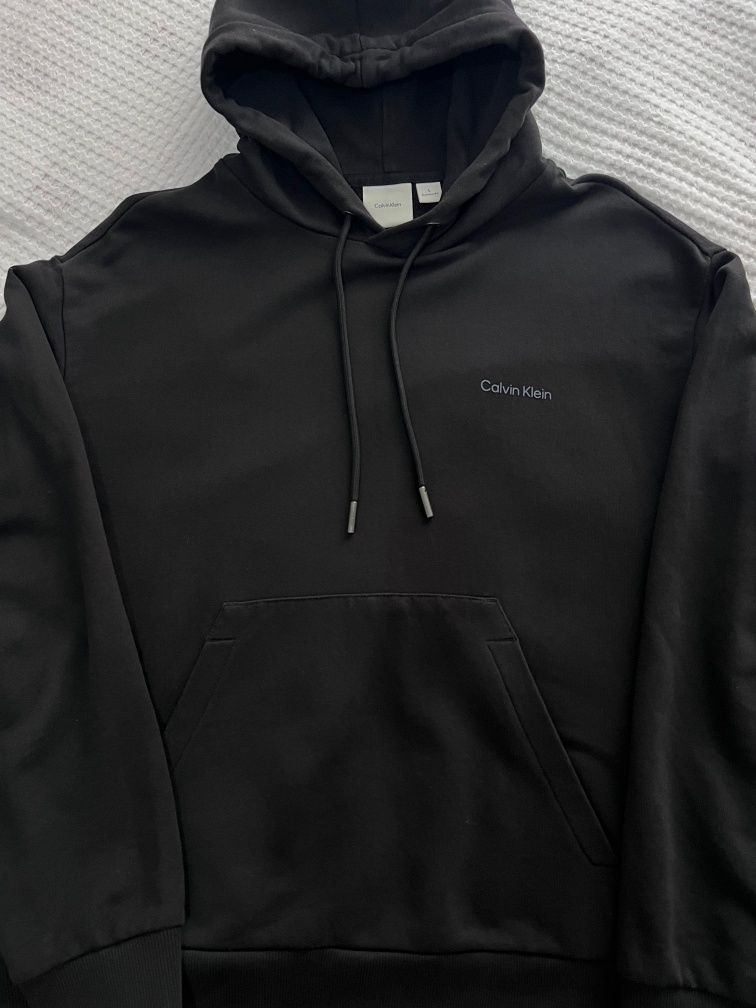 Худи Calvin Klein