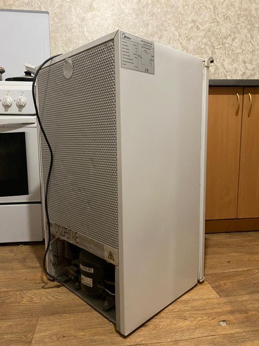 Холодильник Midea