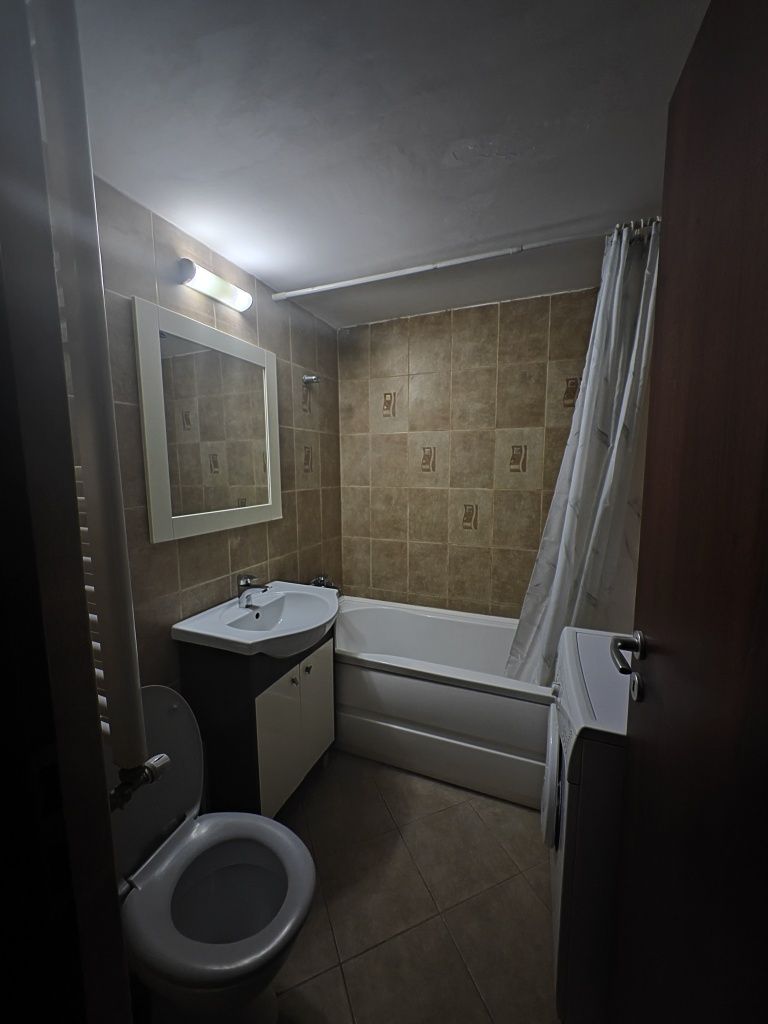 2 camere Gorjului