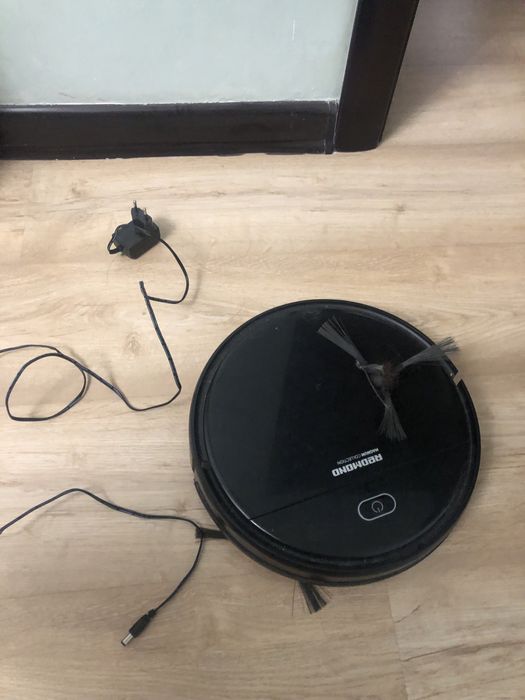 В продаже робот пылесос