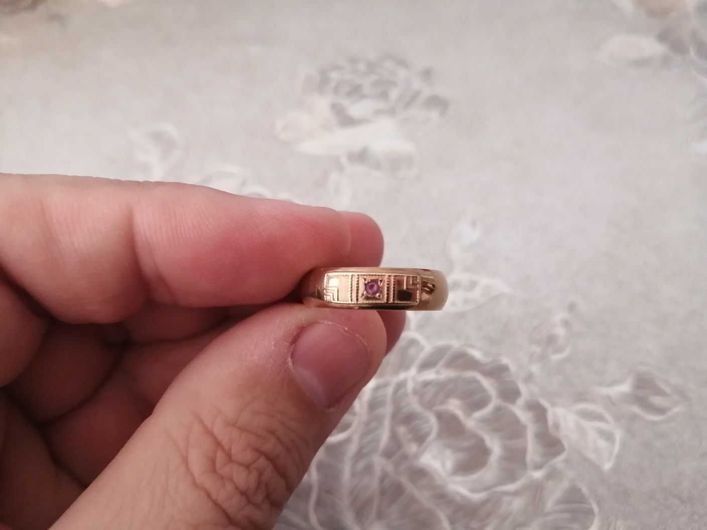 Золотое  кольцо 583 пробы
