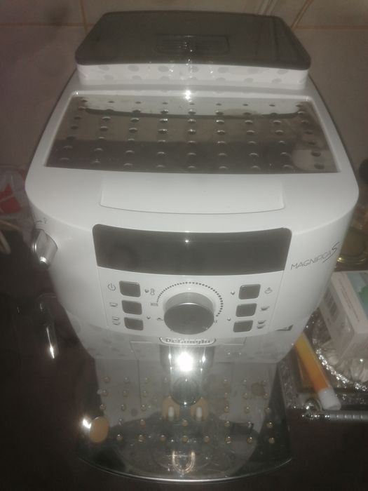 Espresor De Longhi Magnifica S 2024