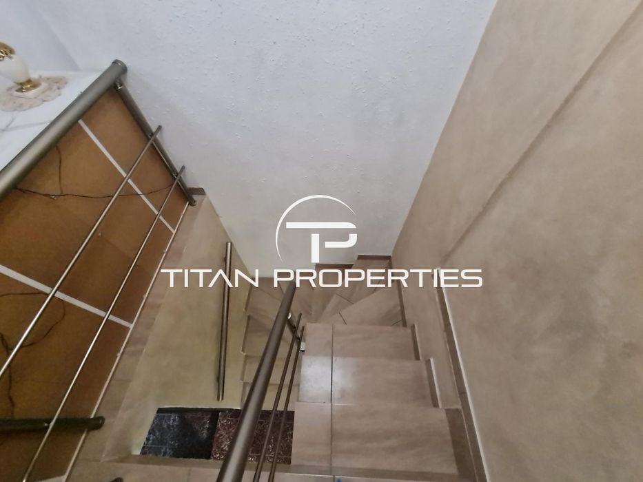 Дава се под наем Многостаен апартамент в Бургас, Лазур - 100 кв.м за 510 € - Снимка #8