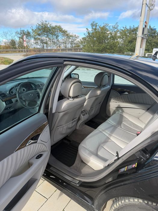 Mercedes-Benz E220 CDI
