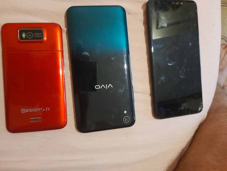 На запчасти продам планшеты  и телефоны.