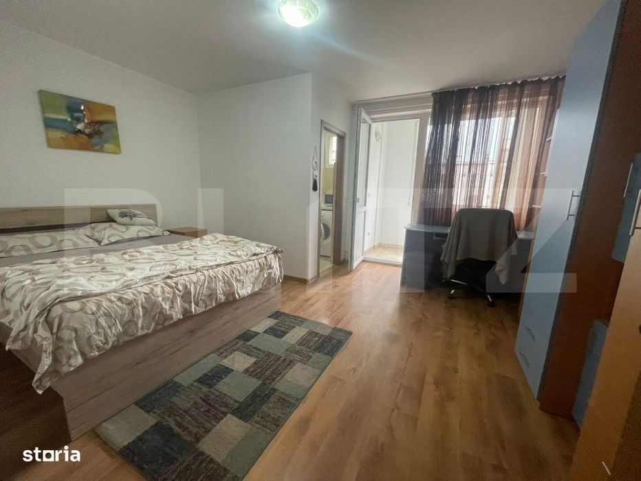 Garsoniera spatioasa, complet renovata, luminoasa – zona excelenta