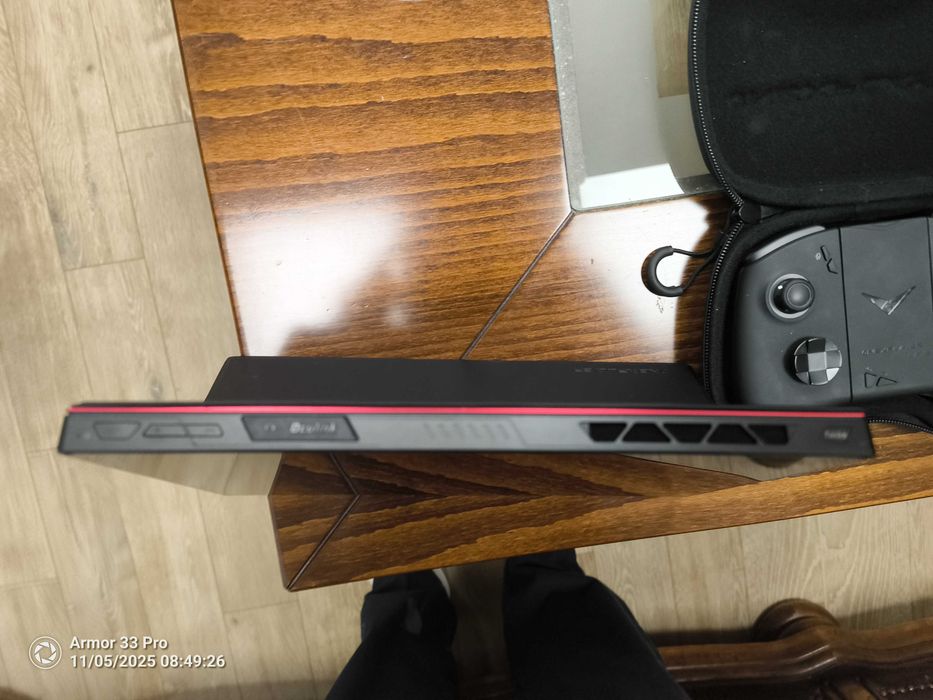 OneXplayer X1 отличен