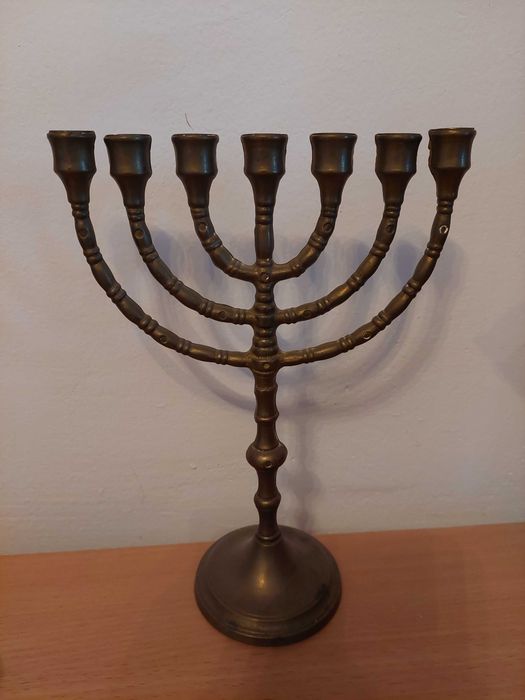 Sfeșnic Menora din bronz cu 7 brate