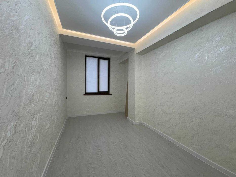 Продаётся новостройка 3х комнатная на 2 этаже развита инфраструктура