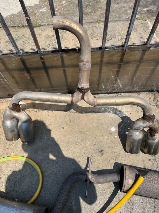 “Evacuare completă Borla în stare foarte bună”