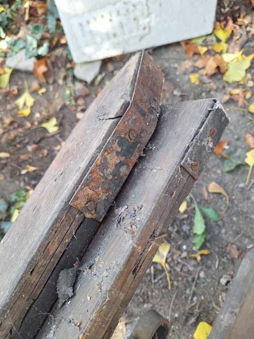 Scară veche de pompieri, din lemn, culisantă